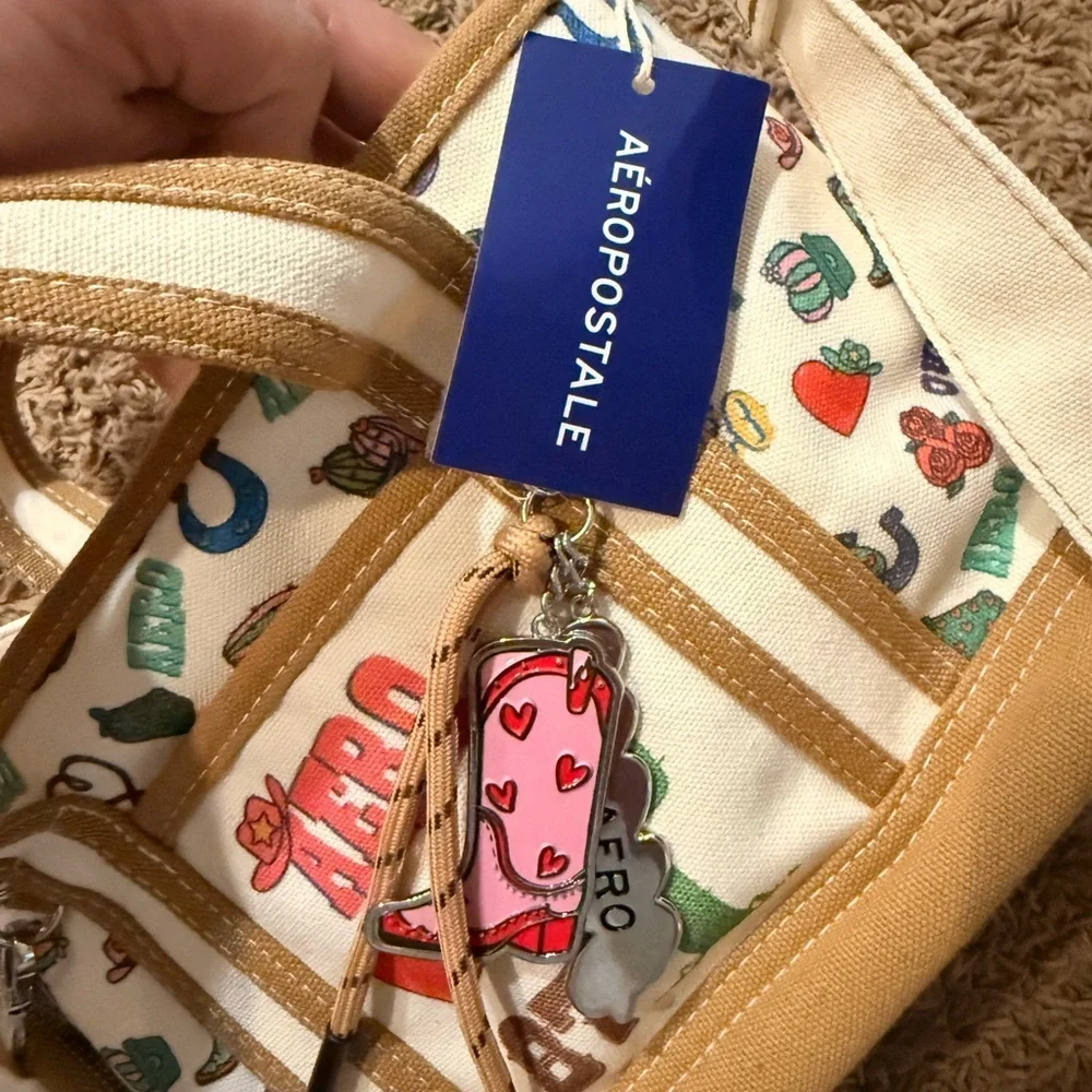 Aeropostale chic tote